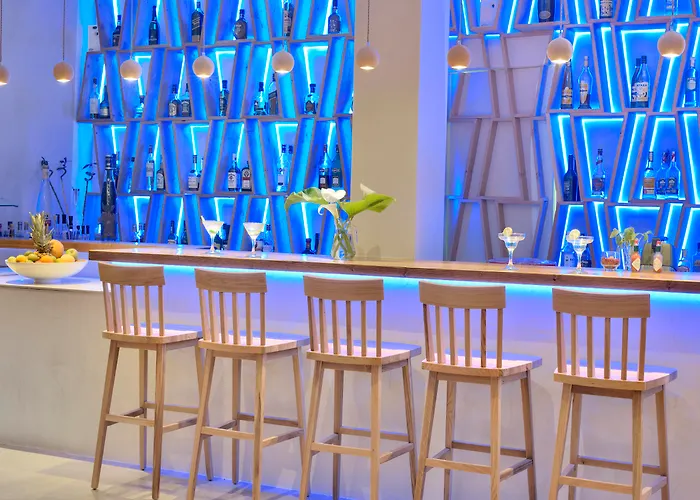 Petinos Beach Hotel