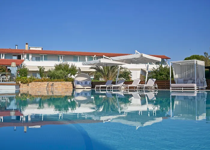 Antigoni Seaside Resort