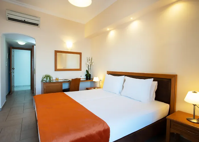 Pantheon City Hotel