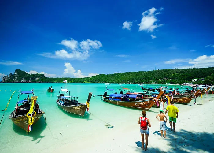 Phi Phi Island Cabana Hotel