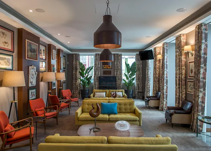 The Editory Artist Baixa Porto Hotel