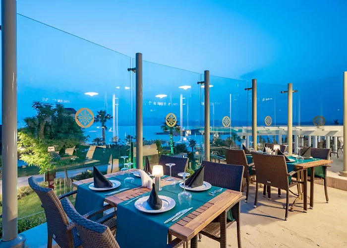Royal Teos Thermal Resort Clinic & Spa - Halal Hotel