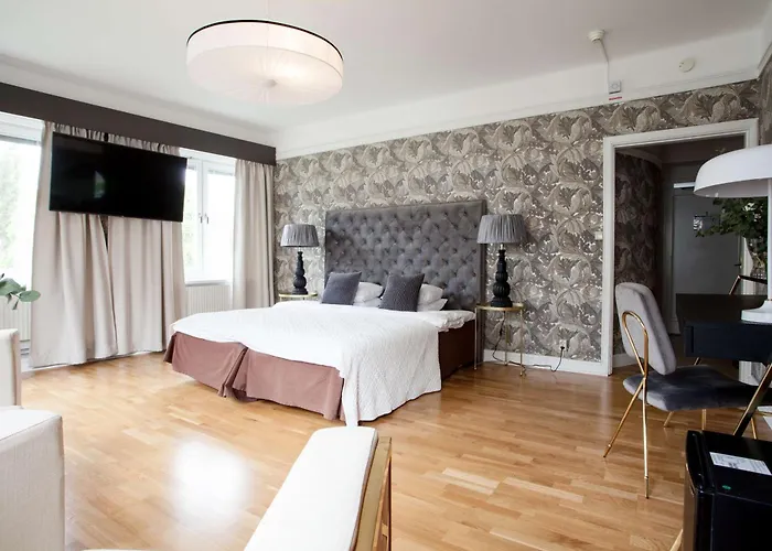 Centric Hotel