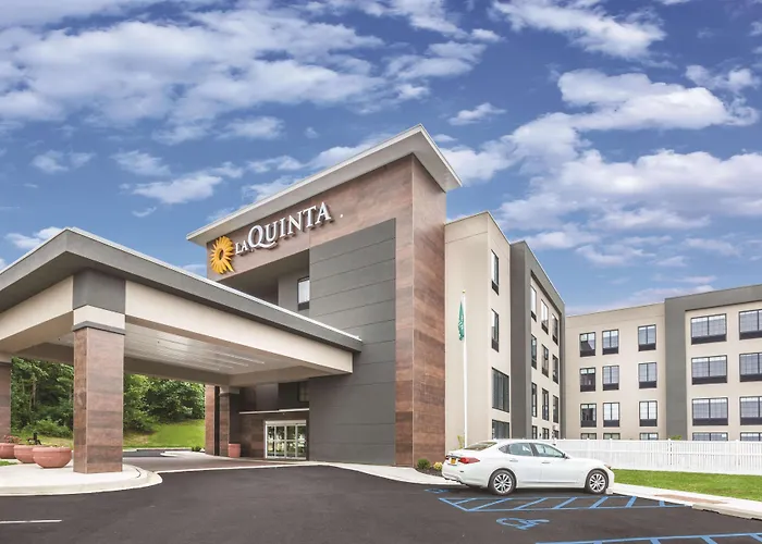 La Quinta By Wyndham Aberdeen-Apg