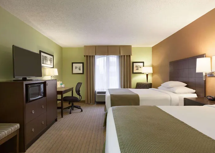 Days Inn By Wyndham Baltimore Inner Harbor