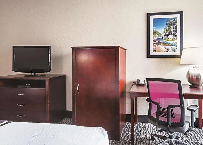 La Quinta By Wyndham Fresno Northwest