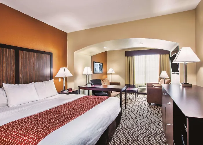 La Quinta By Wyndham Cotulla