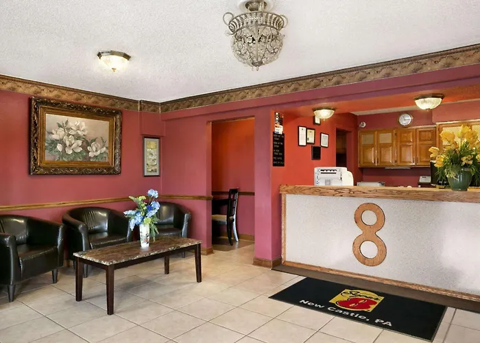 Super 8 By Wyndham New Castle