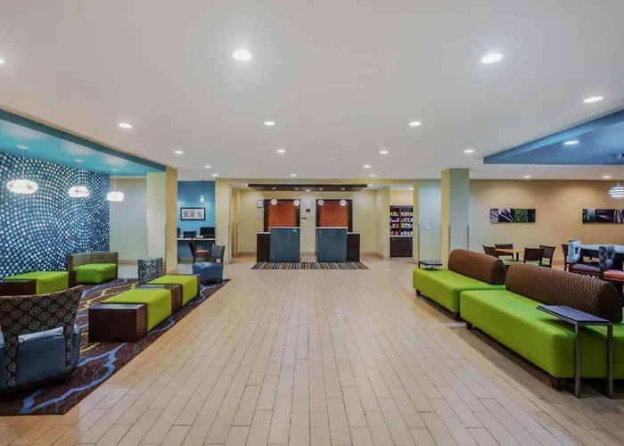 La Quinta By Wyndham Beeville