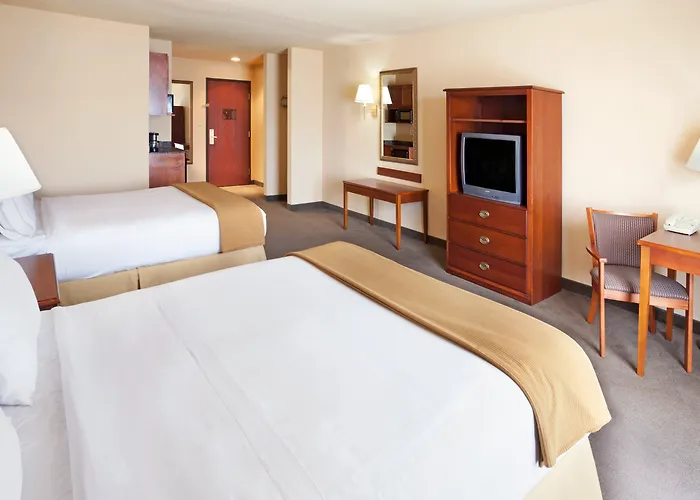 Holiday Inn Express & Suites Kerrville
