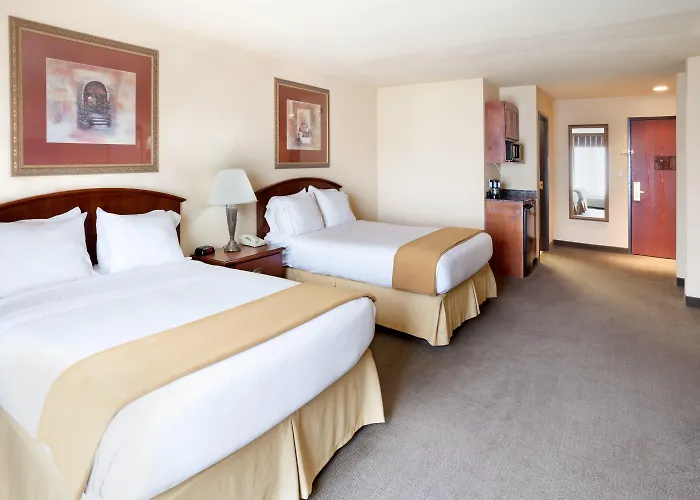 Holiday Inn Express & Suites Kerrville