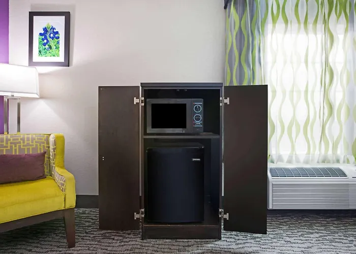 La Quinta By Wyndham Pearland