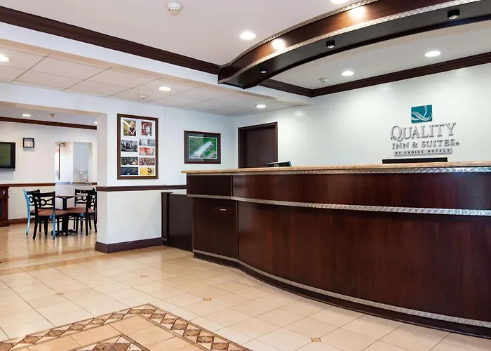 Quality Inn & Suites Quakertown-Allentown