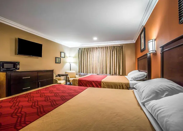 Baymont By Wyndham Ontario