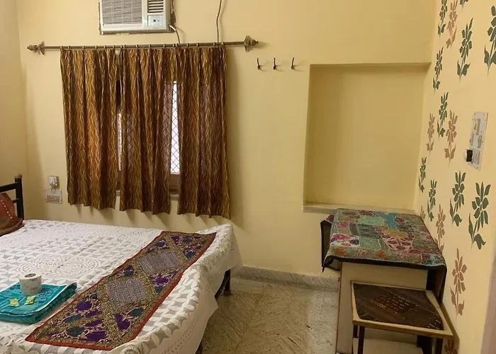 Jamna Vilas Home Stay