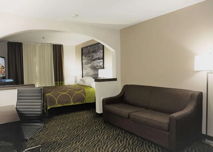 Super 8 By Wyndham High Point/Greensboro