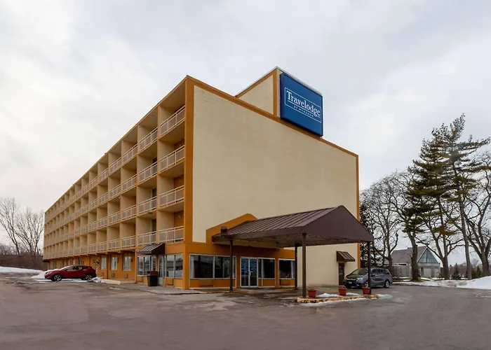 Travelodge By Wyndham Cleveland Airport