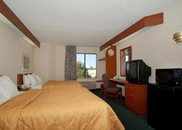 Baymont By Wyndham Mooresville