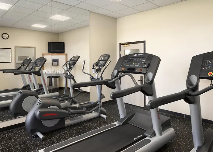 Country Inn & Suites By Radisson, Findlay, Oh