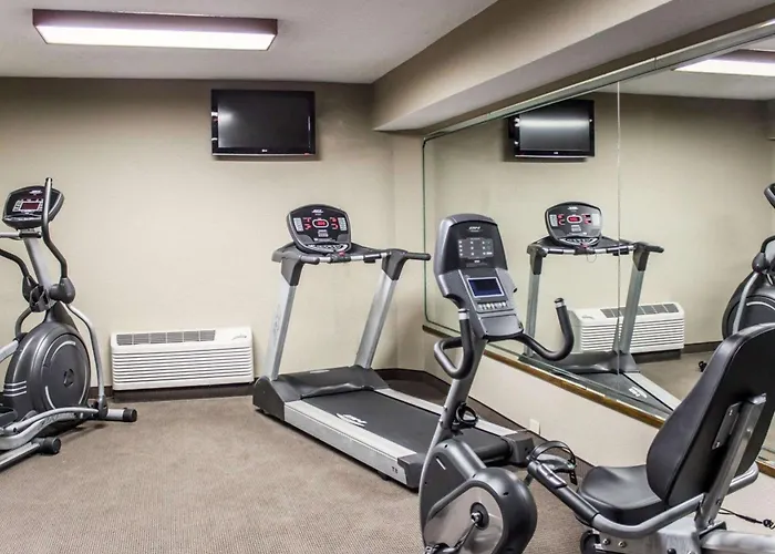 Sleep Inn & Suites Spring Lake - Fayetteville Near Fort Bragg