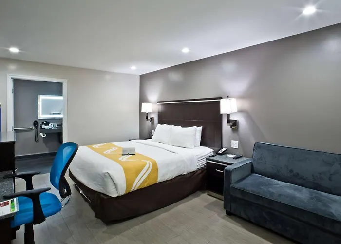 Bay Area Inn & Suites