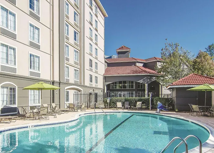 La Quinta By Wyndham Atlanta Perimeter Medical