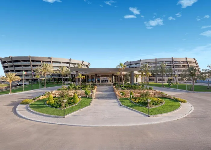 Radisson Blu Hotel & Convention Center, Alexandria
