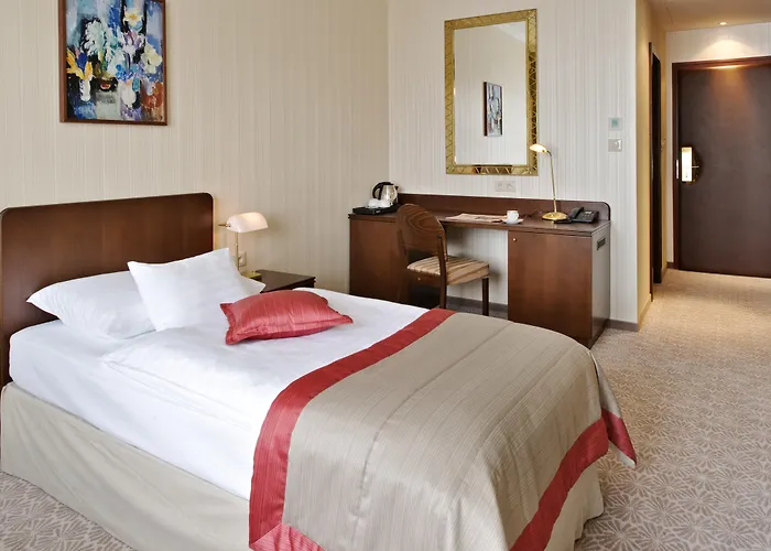 Hotel Devin