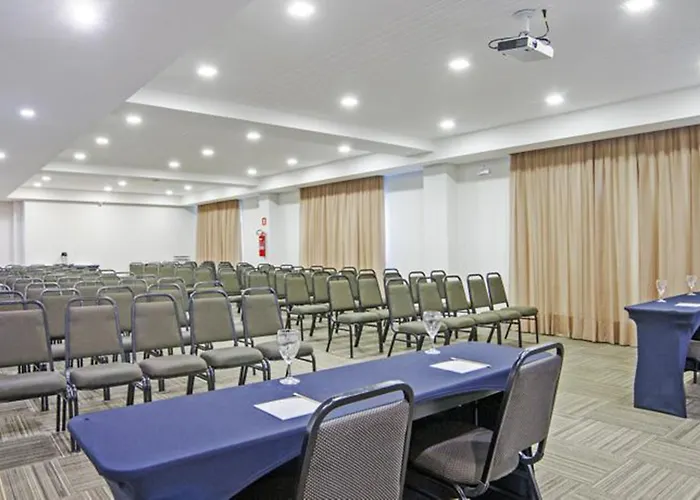 Slim Curitiba Av das Torres
