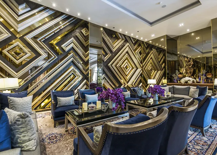 Chatrium Hotel Royal Lake Yangon
