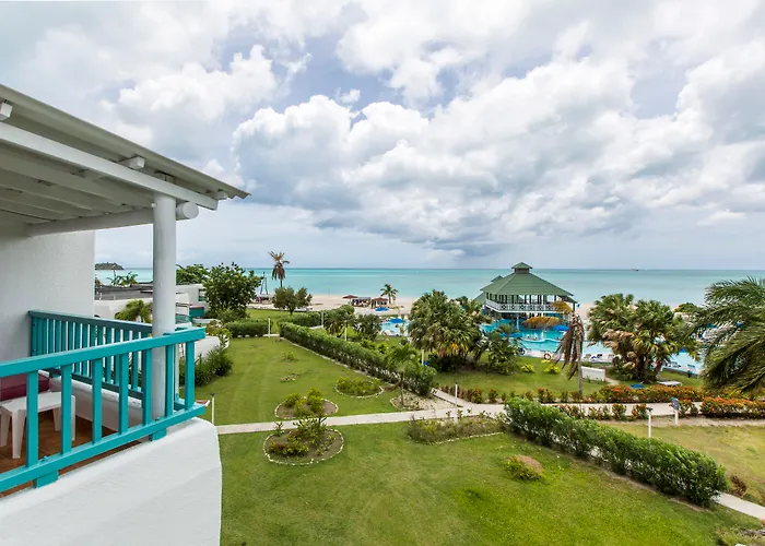 Jolly Beach Antigua
