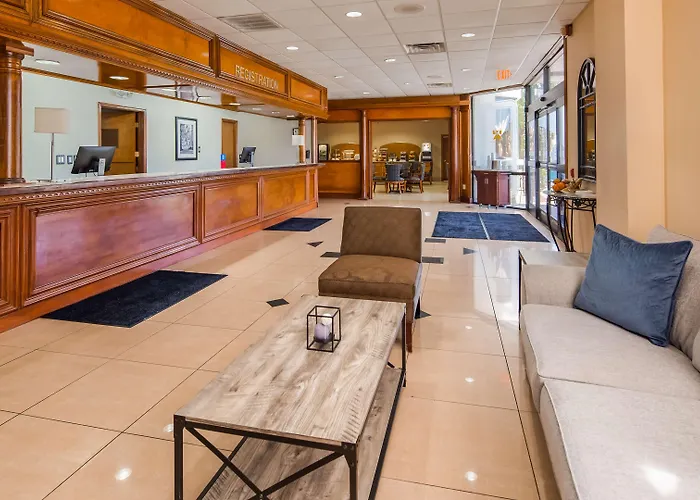 Clarion Pointe Jacksonville Near Camp Lejeune