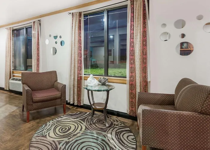Super 8 By Wyndham Tucumcari