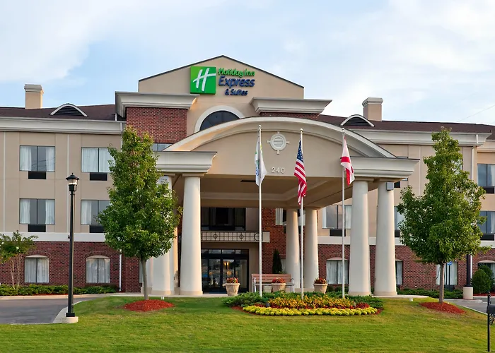 Holiday Inn Express Hotel & Suites Pell City