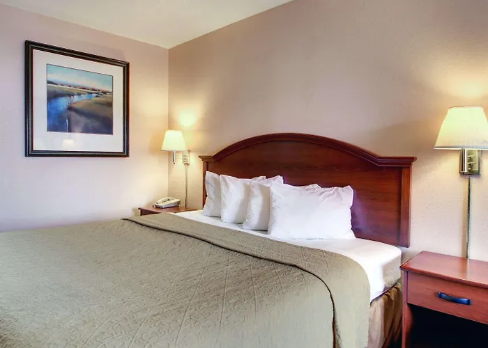 Rodeway Inn North Ridgeland