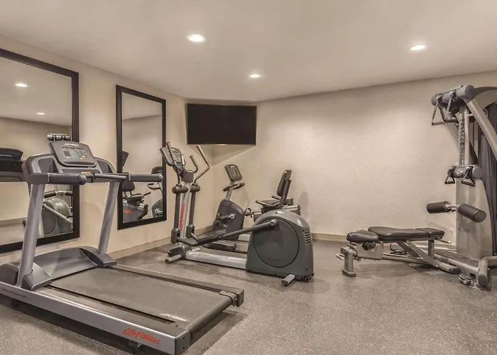 Country Inn & Suites By Radisson, Erie, Pa