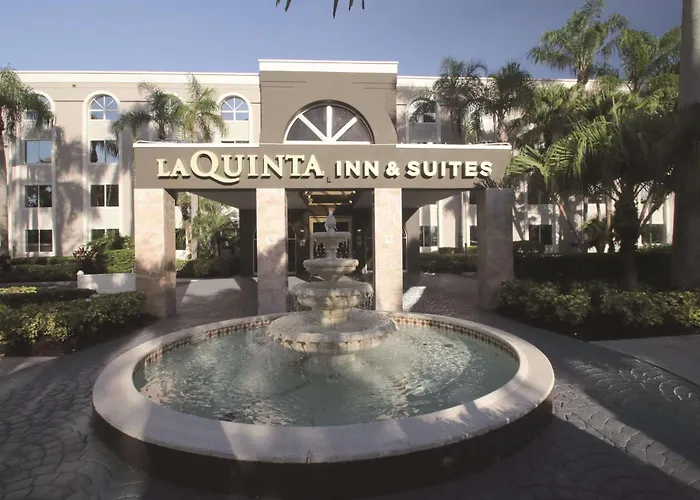 La Quinta By Wyndham Coral Springs South