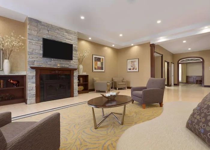 Wyndham Garden Grand Rapids Airport