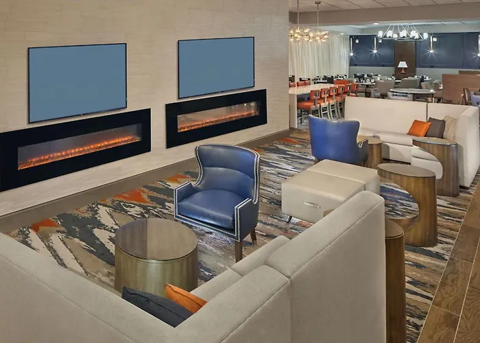 Doubletree By Hilton Little Rock
