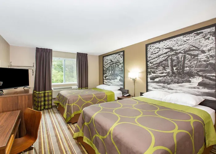 Super 8 By Wyndham Chattanooga Lookout Mountain Tn