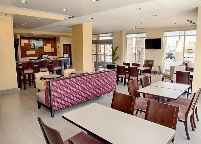 Holiday Inn Express And Suites Tahlequah By Ihg