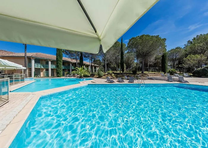 Garrigae Domaine de l'Esterel - piscine&SPA Cinq Mondes