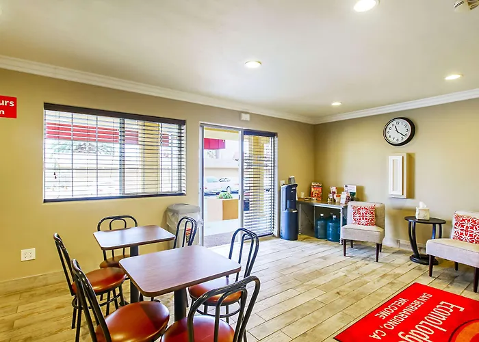 Econo Lodge San Bernardino I-215