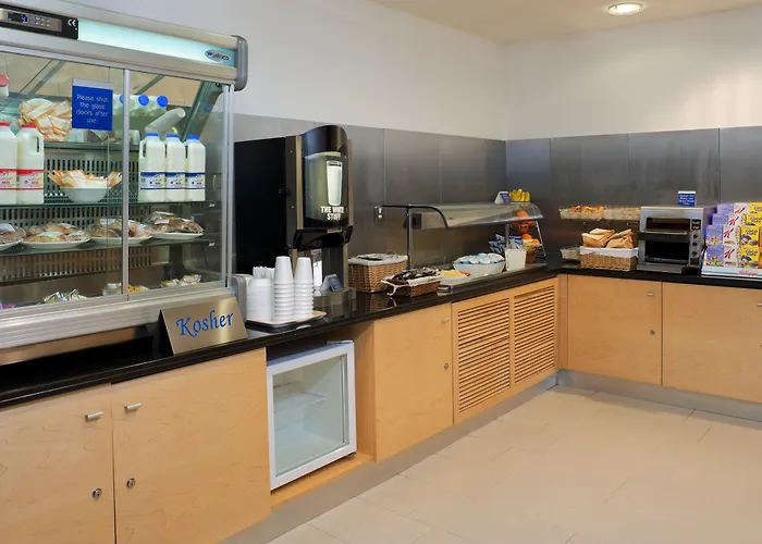 Holiday Inn Express London Golders Green, An Ihg Hotel