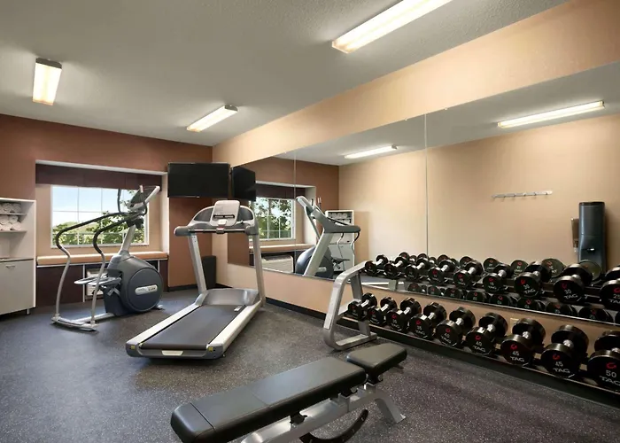 Microtel Inn & Suites By Wyndham St Clairsville - Wheeling