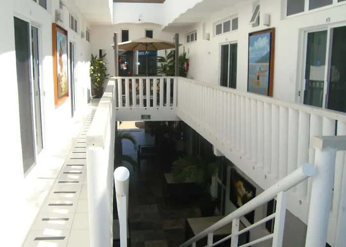Hotel & Suites Vayor