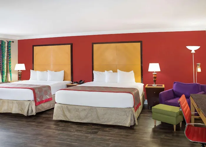 Ramada By Wyndham Miami Springs/Miami International Airport