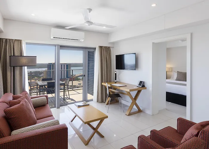 Oaks Darwin Elan Hotel