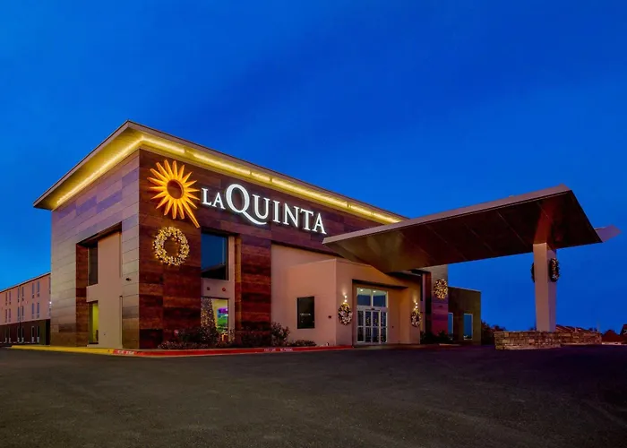 La Quinta By Wyndham Branson