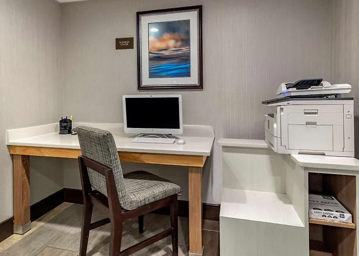 Comfort Suites Alpharetta-Roswell - Atlanta Area